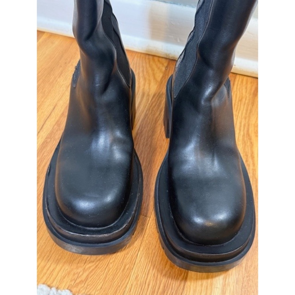 Bottega Veneta Lug Knee High Boot‎ EU 36 US 6 Black Leather Platform Edgy Street - Picture 2 of 13